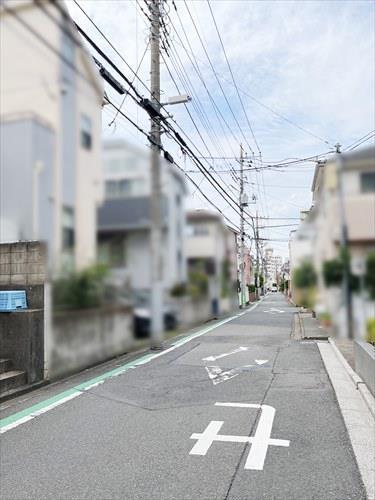 現地前道路