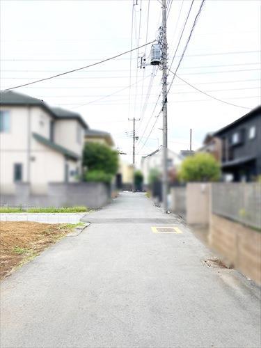 現地前道路