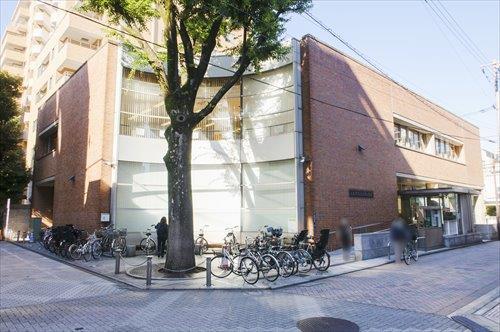 武蔵野市立吉祥寺図書館まで550ｍ