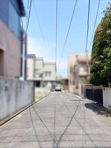 西側道路