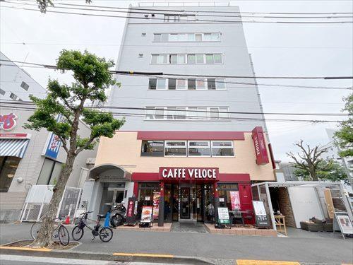 カフェ・ベローチェ神楽坂駅前店 220m