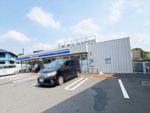 ローソン西東京中町二丁目店まで590ｍ