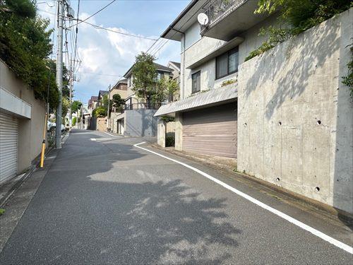 北西側前面道路２