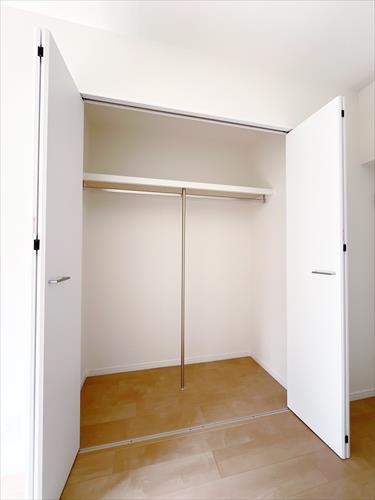 洋室7.2帖（収納）