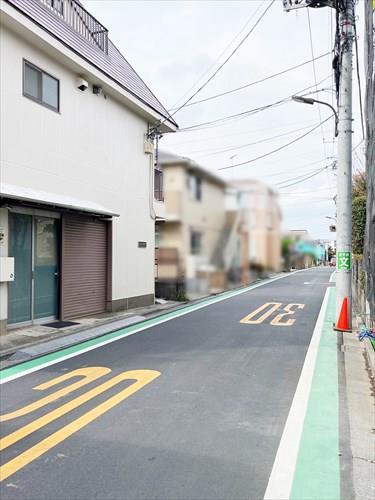 現地前道路