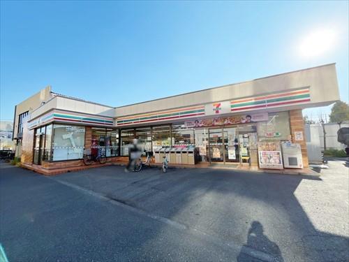 セブンイレブン杉並浜田山3丁目店270m