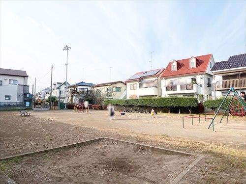 中央こども広場まで100ｍ