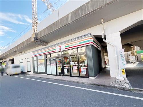 セブンイレブン吉祥寺南町5丁目店450m