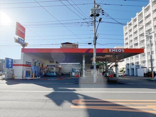 エネオスオートジョイセルフ河辺 660m