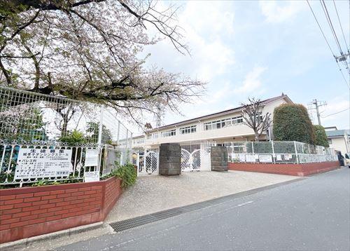 上石神井幼稚園まで700ｍ