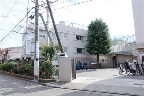 立川市立第五小学校(330m)