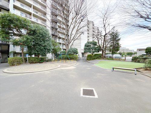 敷地内遊び場