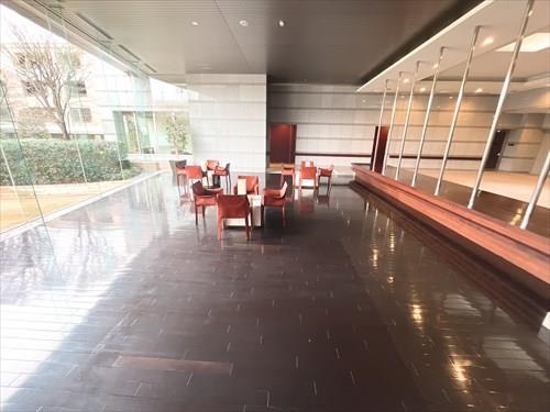 共用エントランス