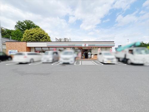 セブンイレブン南町2丁目店 780m