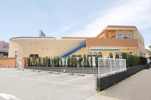 かたばみ保育園(810m)