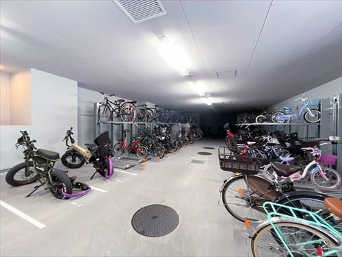 駐輪場