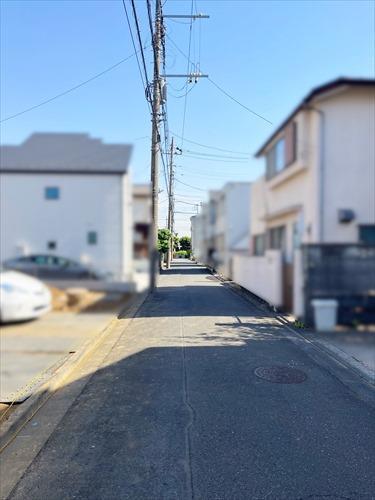 現地前道路