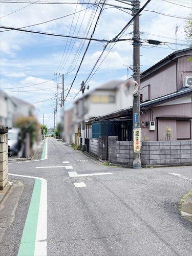 現地前道路（北側）