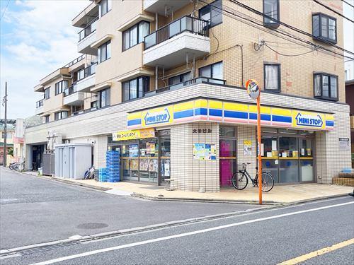 ミニストップ芝久保2丁目店(300m)