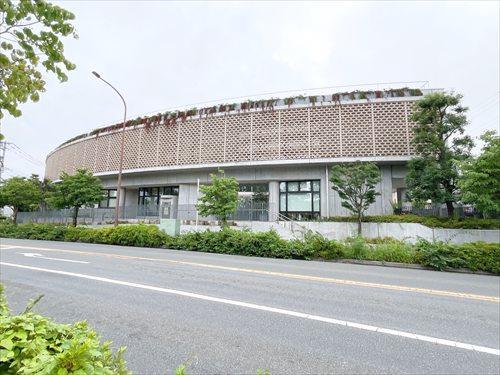 小金井市立図書館貫井北分室(390m)