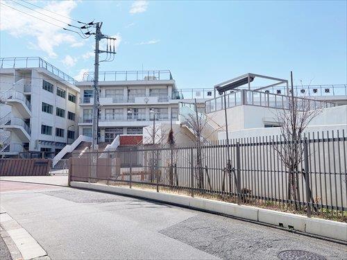 府中市立府中第十中学校(280m)