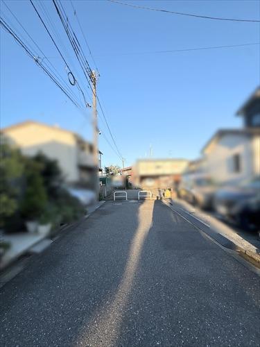 前面道路(2026年10月撮影)