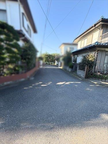 前面道路(2026年10月撮影)