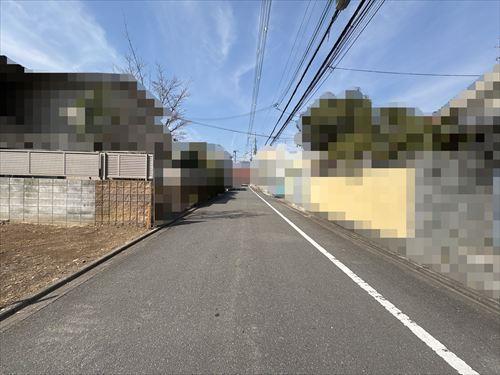 ⑥前面道路(西向き)