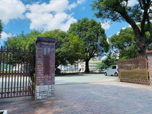 熊本市立京陵中学校（450ｍ）