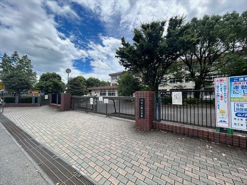 熊本市立山ノ内小学校（770m）