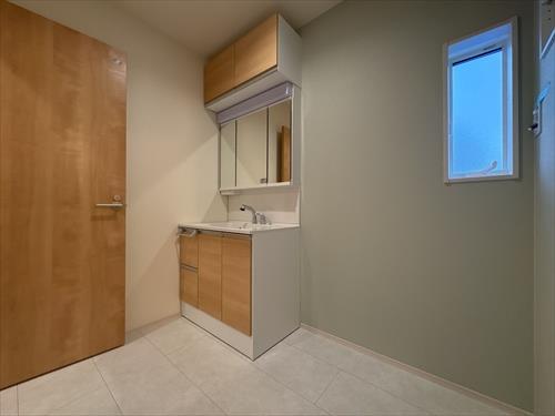 洗面所（2025年11月撮影）