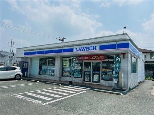 ローソン黒岩店（910ｍ）