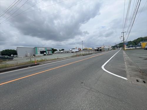 北西側前面道路　撮影日：2026年7
