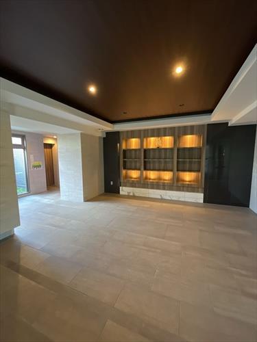 エントランス 1