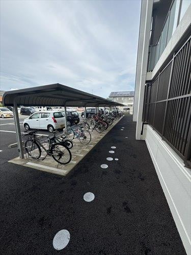 駐輪場（２）