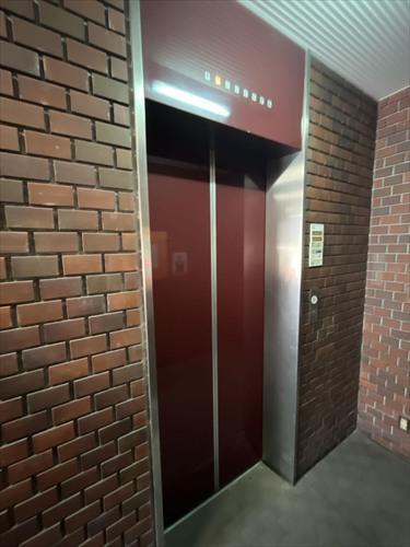 1階エレベーター