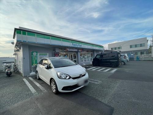 ファミリーマート熊本健軍一丁目店