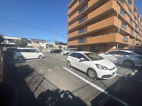 駐車場（2）