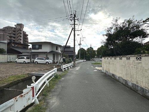 北側道路　※2025年11月撮影