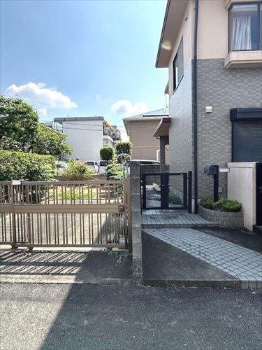 南側境界線付近 ※2025年11月撮影