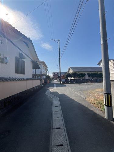 前面道路南向き　令和8年2月撮影