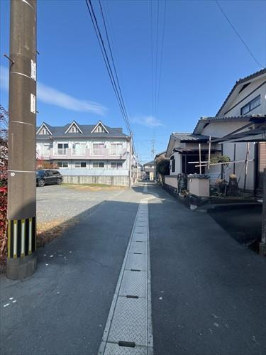 前面道路北向き　令和8年2月撮影