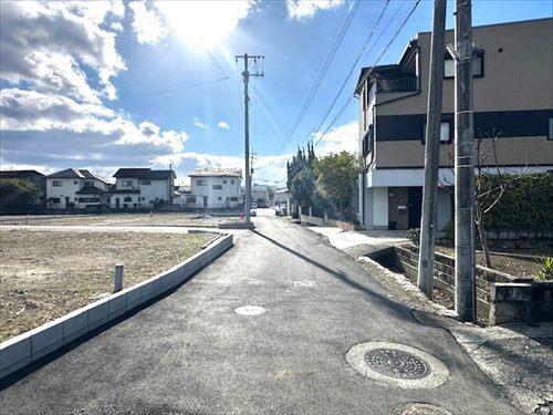 西側道路（2）令和8年1月撮影