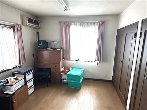 ２階　東側洋室２