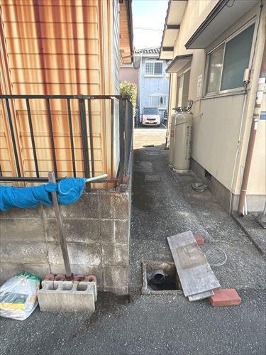 東側境界線（北⇒南）※2026年2月撮影