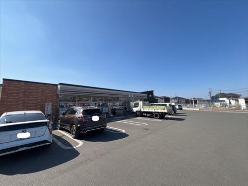 セブンイレブン託麻東店