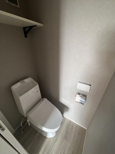 トイレ（101号室）