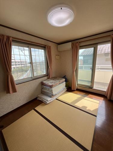 2階洋室　撮影日：2026年3月