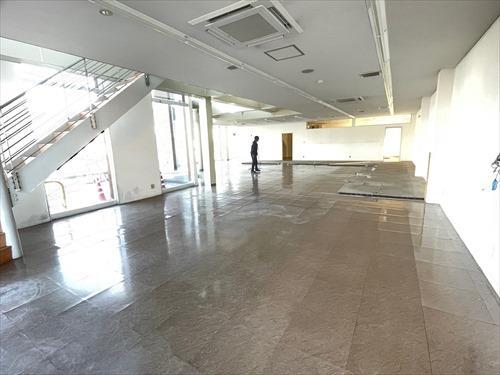 1階店舗内　撮影日：2025年12月