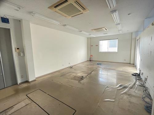 2階店舗内　撮影日：2025年12月